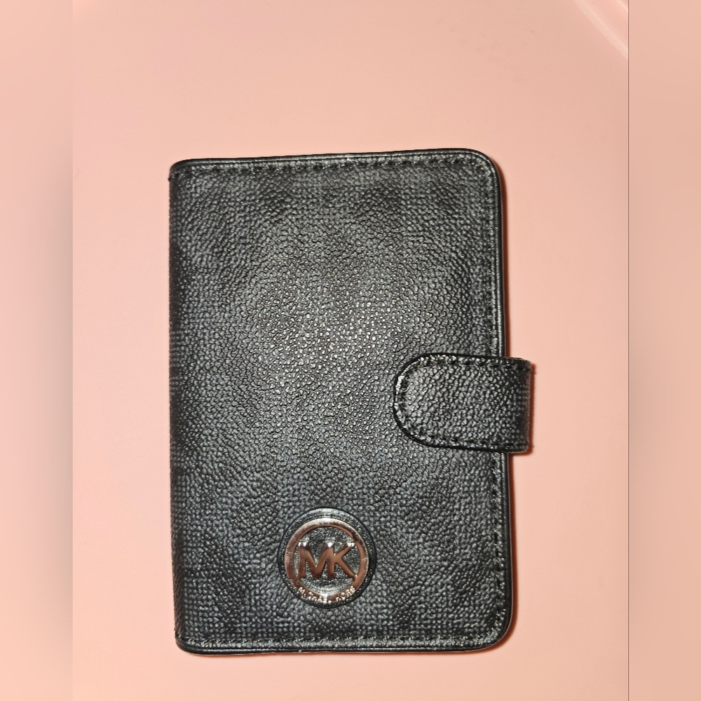 Michael Kors Passport Wallet